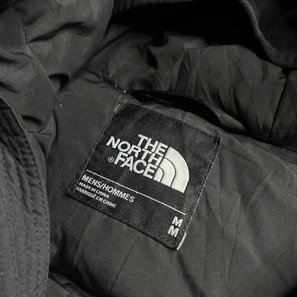 The North Face Gotham III Down Jacket Mens Medium Black 550 Fill DryVent Parka